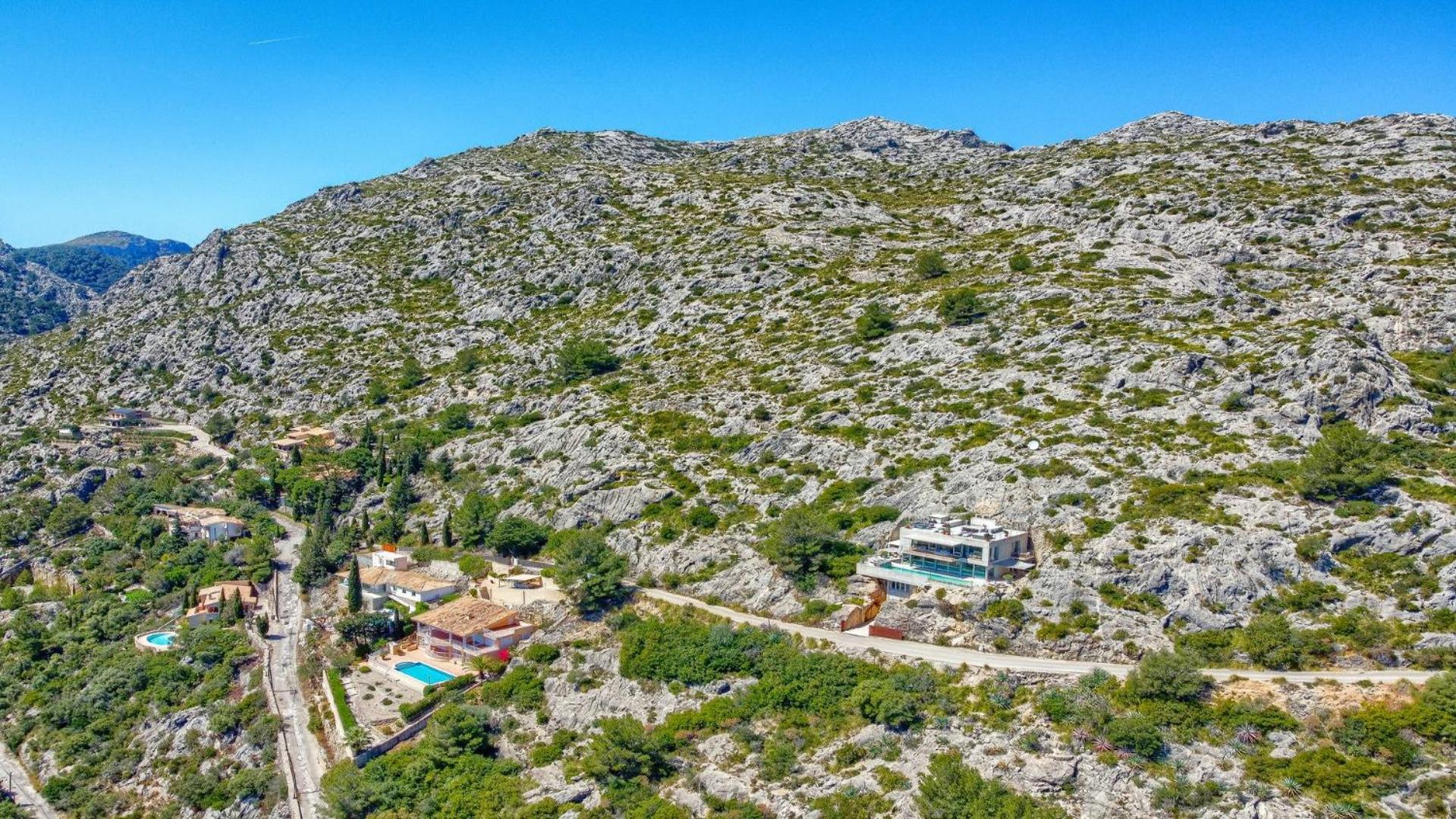 Rock Villa
